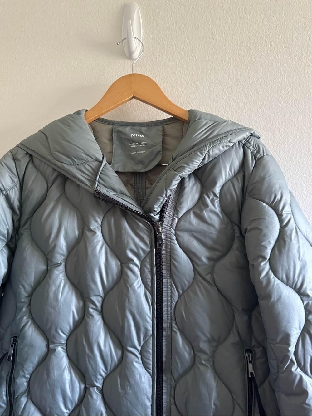 Mango Quilted Hooded Long Puffer Coat in Sage Green size Small - Picture 11 of 12